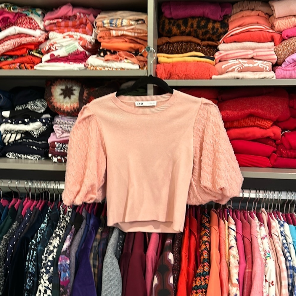 Zara pink sweater size S